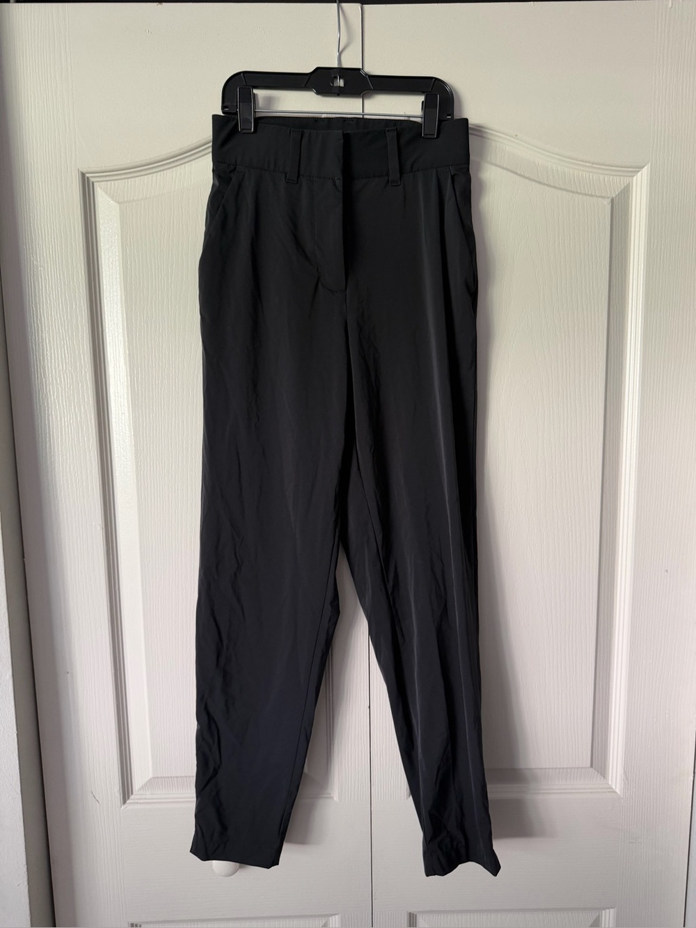 Nike Women's Black Straight-Leg Performance Pants